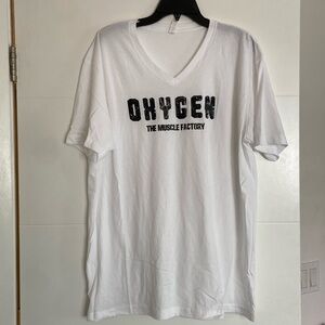 OXYGEN THE MUSCLE FACTORY VNECK